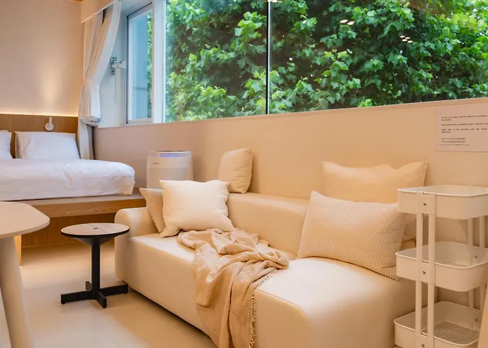 The Arch Seoul -30 Sec To Metro,1 Min To Gwangjang Market Hostal